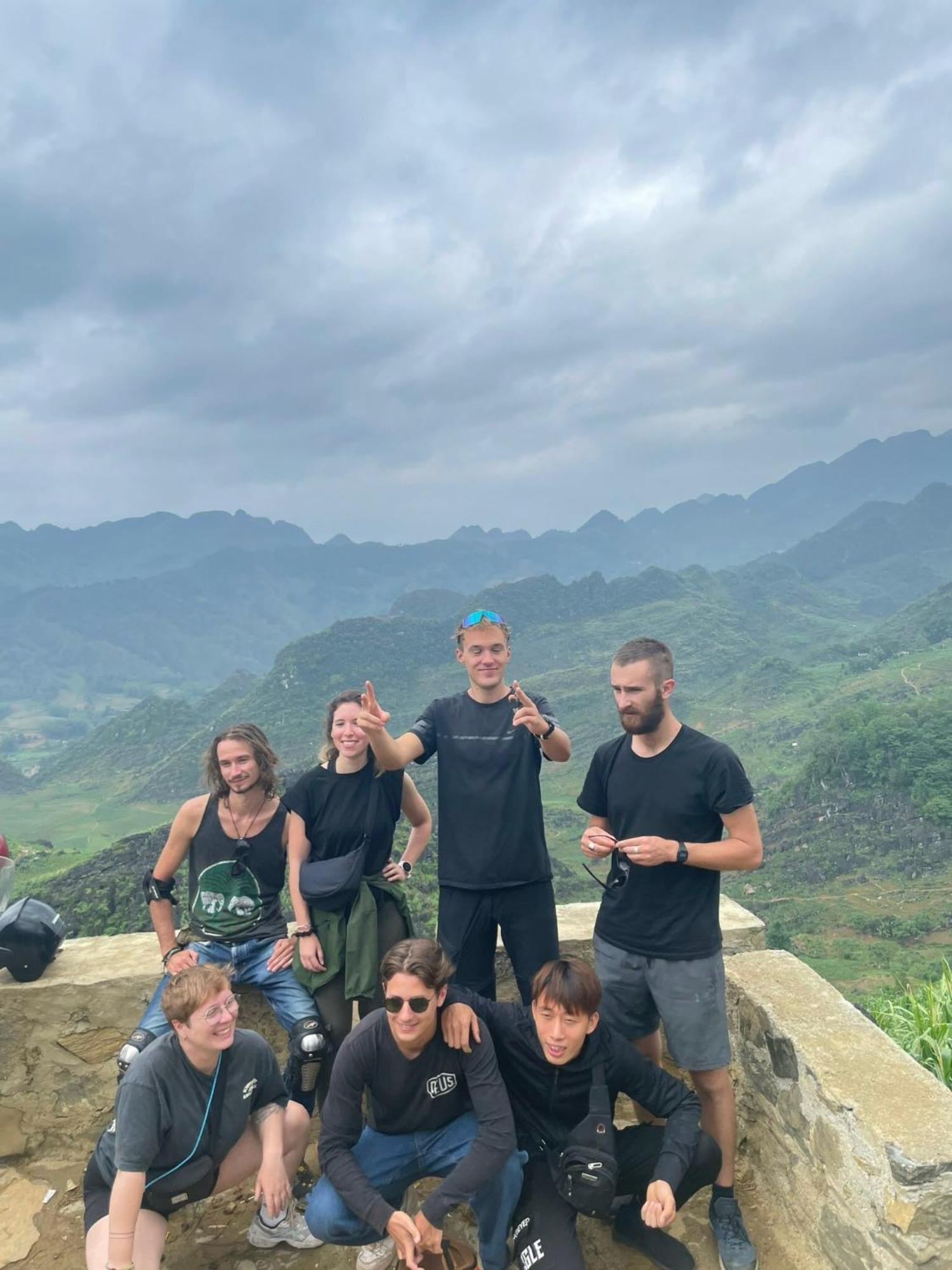 Ha Giang Donkey Hostel Exterior foto